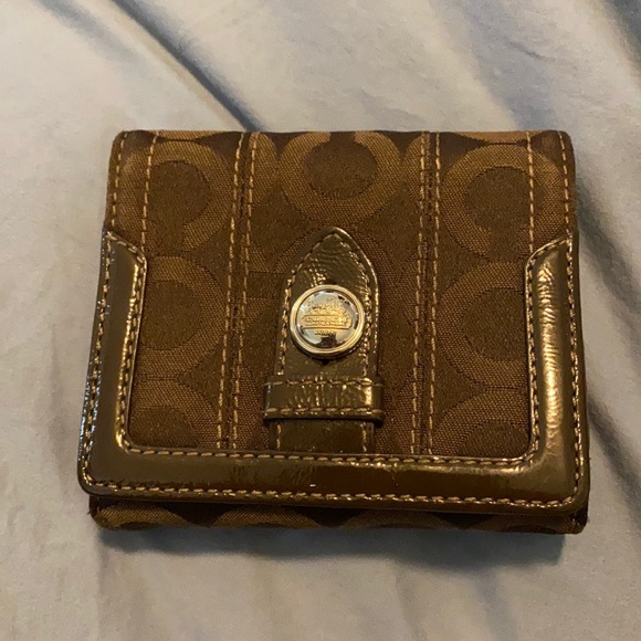 Coach Brown Wallet - Picture 1 of 6